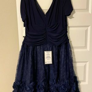 NWT Women’s Plus 18 W SLNY Navy Cocktail Dress